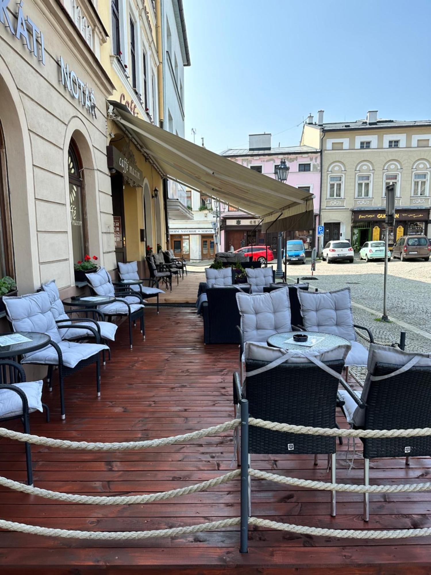 Apartamento Studia Maxim Frýdek-Místek Exterior foto