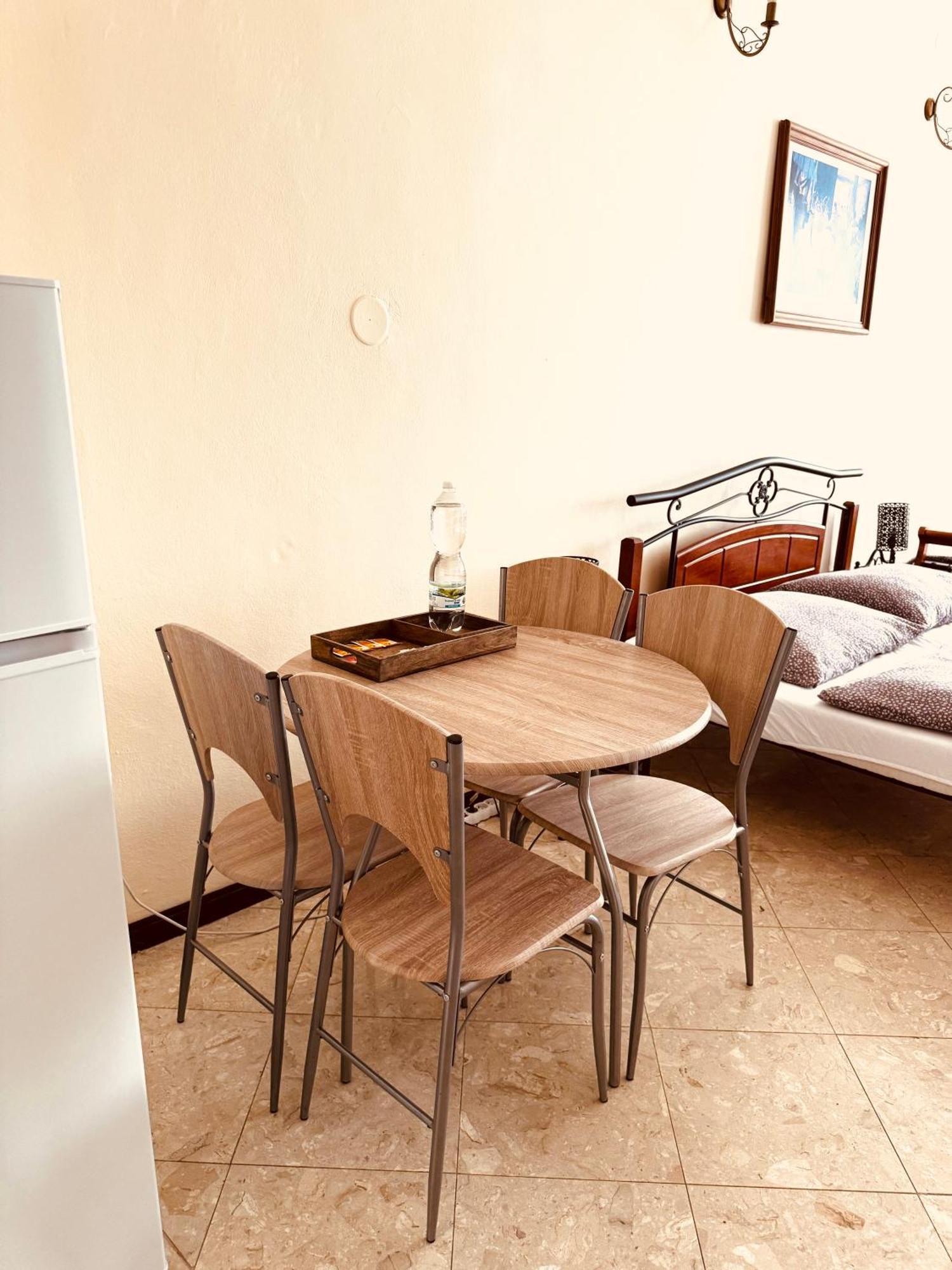 Apartamento Studia Maxim Frýdek-Místek Exterior foto