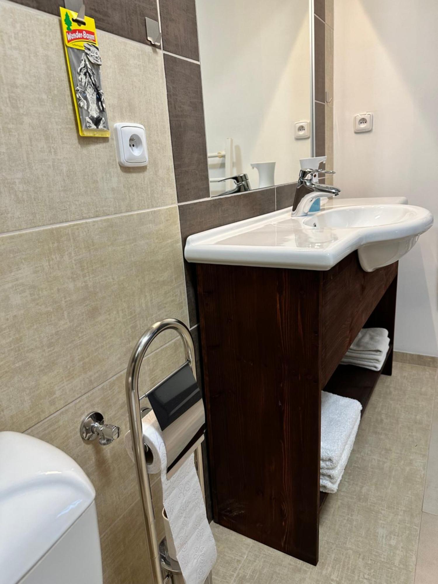 Apartamento Studia Maxim Frýdek-Místek Exterior foto